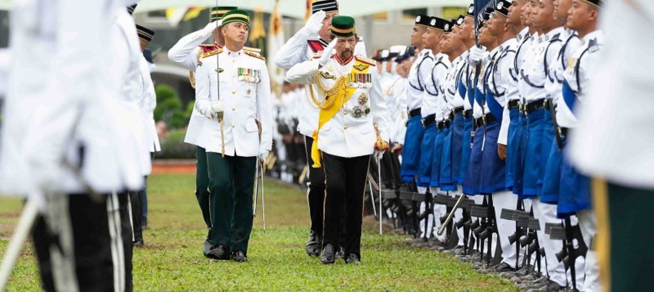 Brunei – 100 lat 100 lat niech żyje żyje nam!!